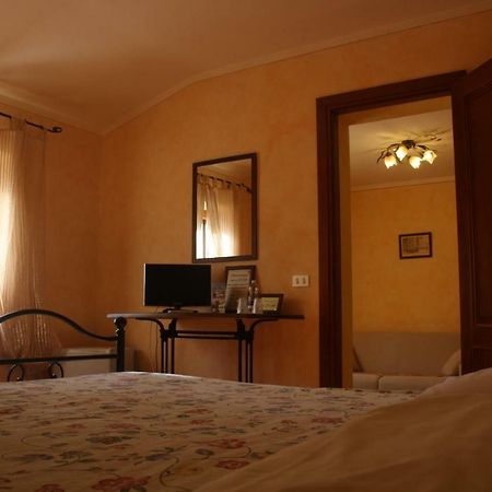 Agriturismo La Pisana Eksteriør billede