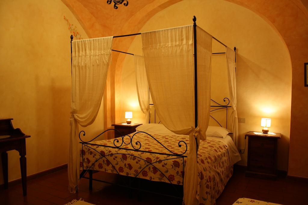 Agriturismo La Pisana Værelse billede