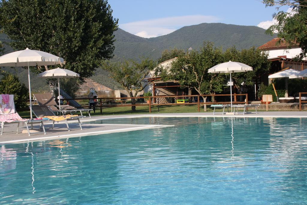 Agriturismo La Pisana Eksteriør billede