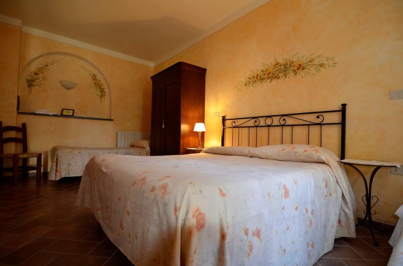 Agriturismo La Pisana Eksteriør billede