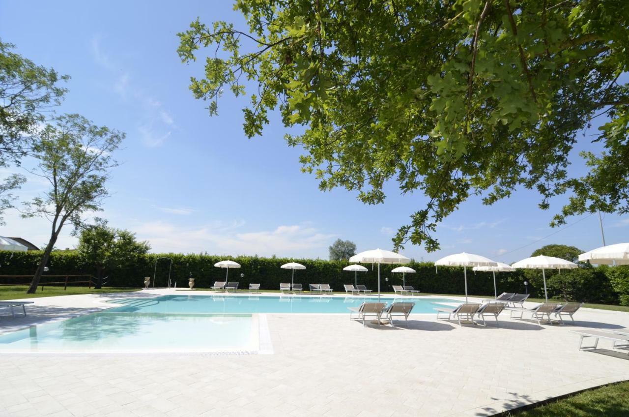 Agriturismo La Pisana Eksteriør billede